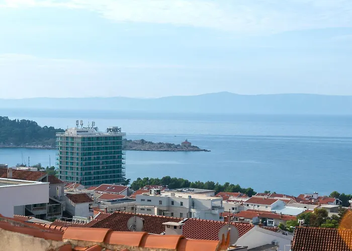 2 Lägenhet Makarska