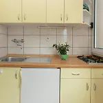 2 ماكارسكا