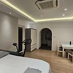 2 * ماكارسكا